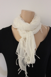 Roomwitte sjaal