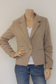 Beige wollen jasje
