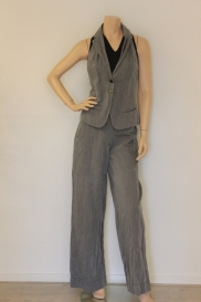 Grijze set van broek en gilet