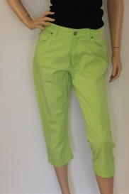 Groene 3/4 broek