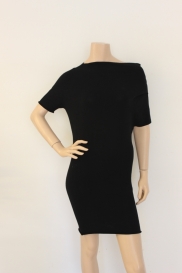 Zwart jurkje/tuniekje