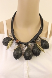 Zwart/goudkleurige ketting