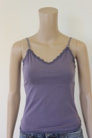 Lilapaarse basis top