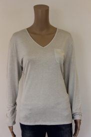 Zilvergrijze trui 